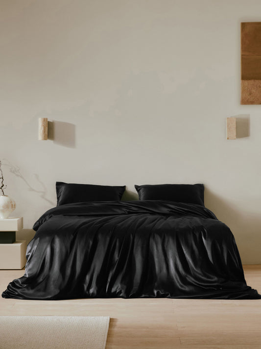 19 Momme Terse Silk Pillowcase Black Standard