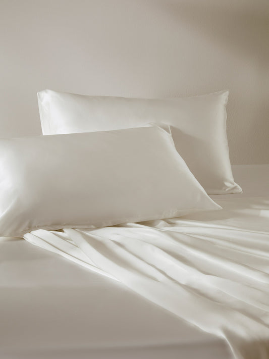 19 Momme Terse Silk Pillowcase Natural White Standard