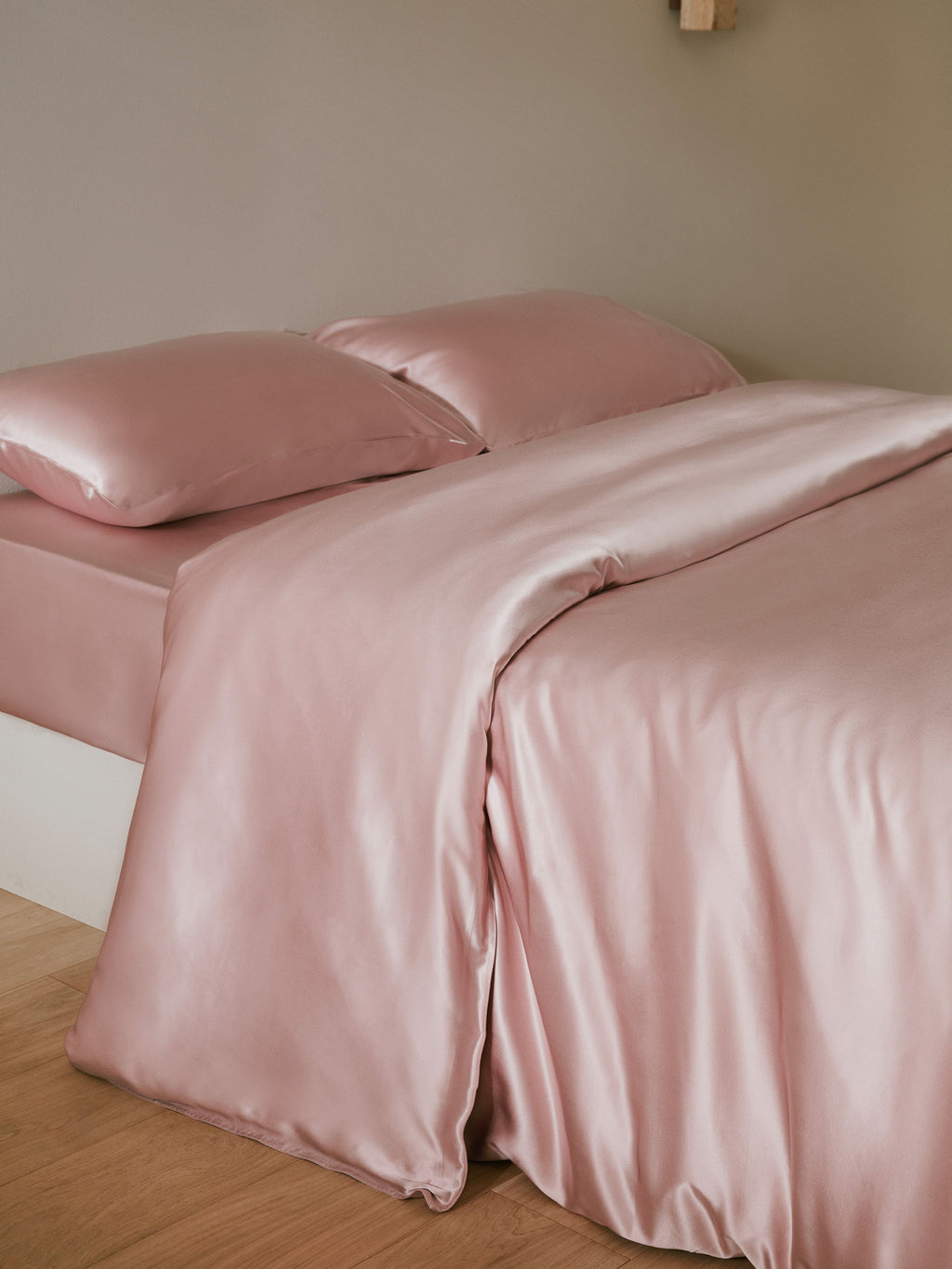 19 Momme Terse Silk Pillowcase Rosy Pink Queen