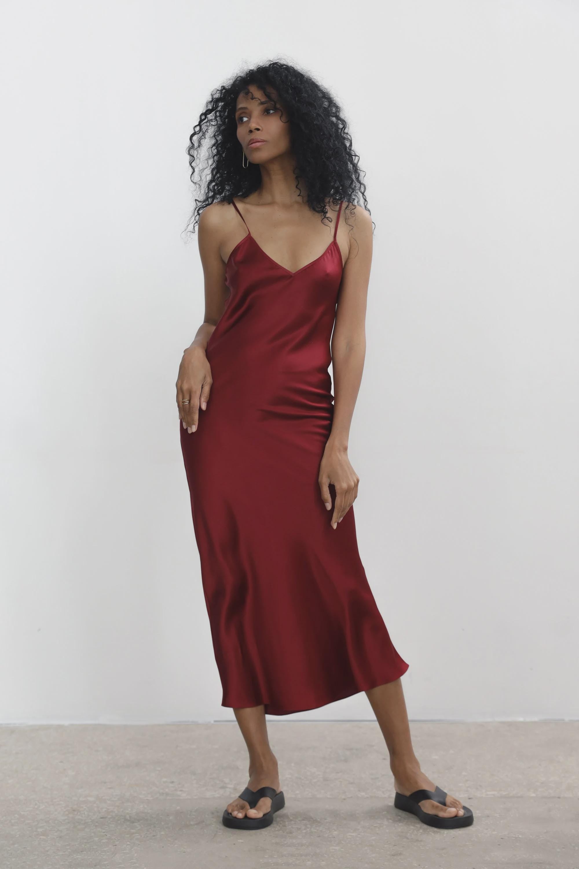 Mulberry silk slip midi dress with V neck in Colors - Final Sale